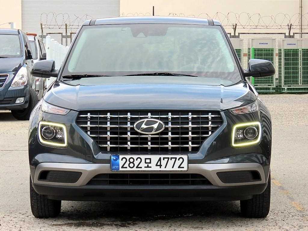 베뉴 1.6 스마트 2020년식