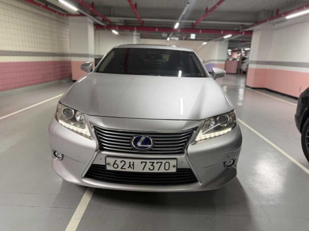 뉴ES300h 슈프림 2015년식
