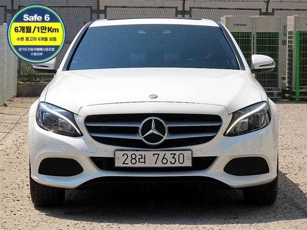 C클래스 W205 C200 2017년식