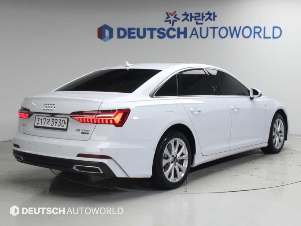 아우디 A6 45 TFSI 콰트로 프리미엄 사진 2/20