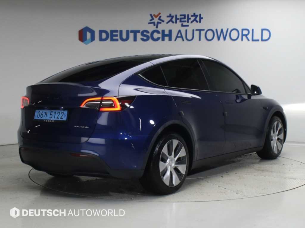 테슬라 모델 Y 롱 레인지 사진 2/20