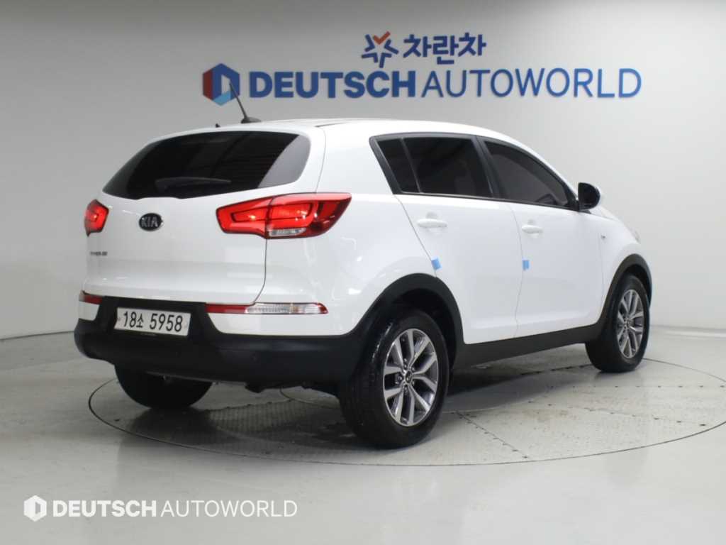 기아 스포티지 디젤 2WD 럭셔리 사진 2/20