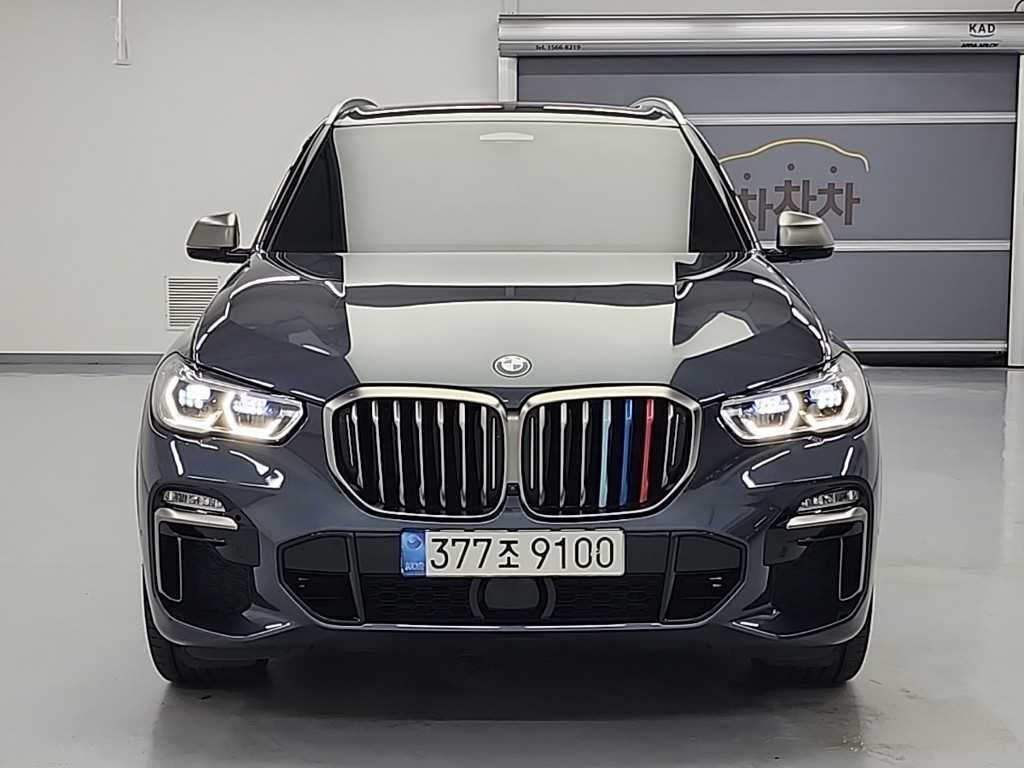 BMW X5 M50i 사진 2/20