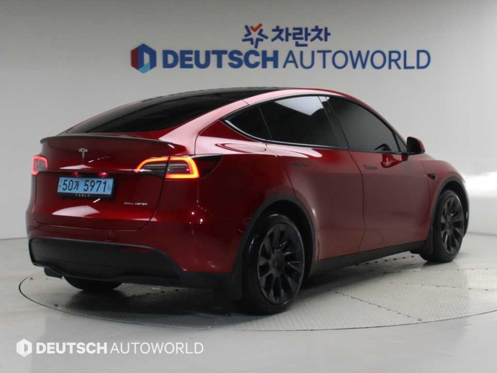 테슬라 모델 Y 롱 레인지 사진 2/20