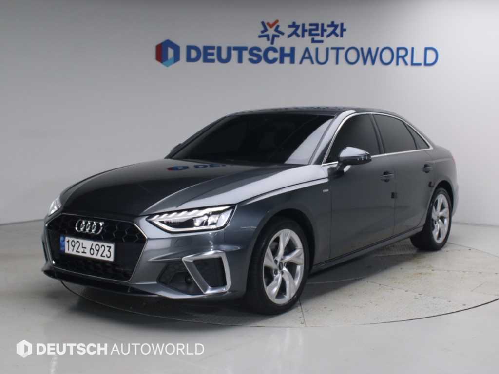 아우디 A4 40 TFSI 프리미엄 사진