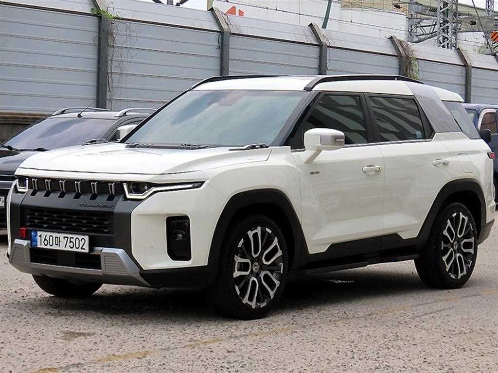 KGM 토레스 1.5 GDI-T 4WD T7 사진 2/20