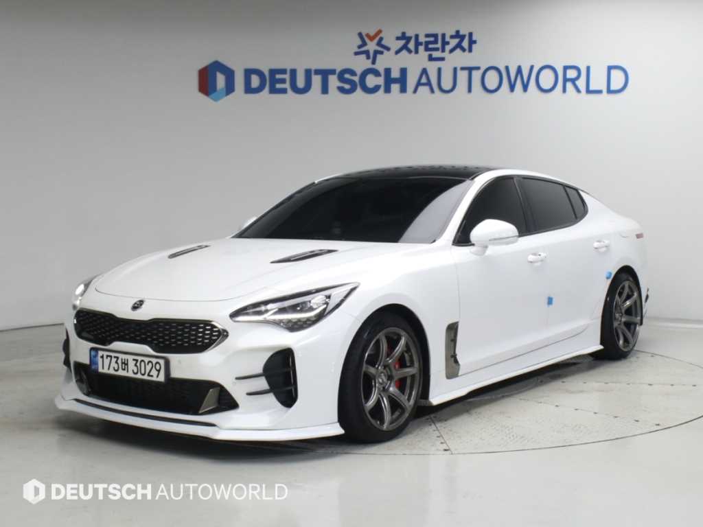 스팅어 가솔린 2.0 터보 AWD 플래티넘 2018년식