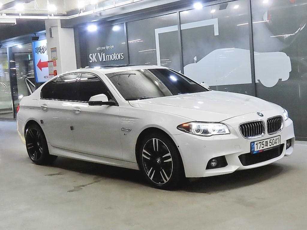 5시리즈 (F10) 520d xDrive M 에어로다이나믹 2016년식
