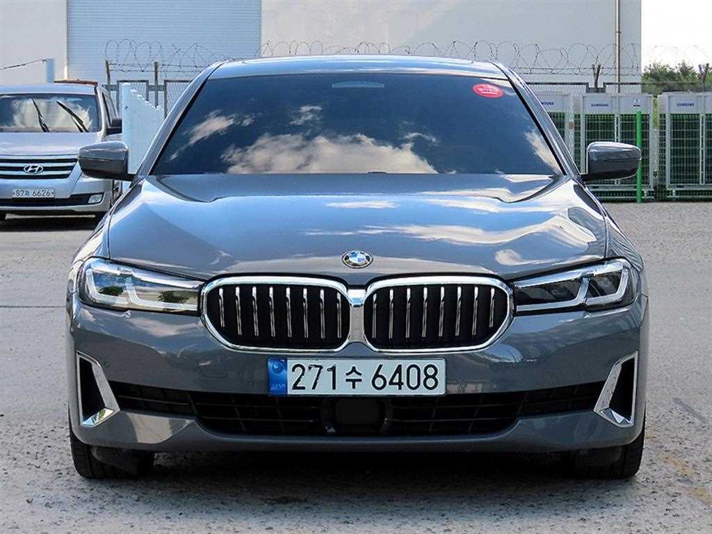5시리즈 (G30) 520i 럭셔리 2022년식