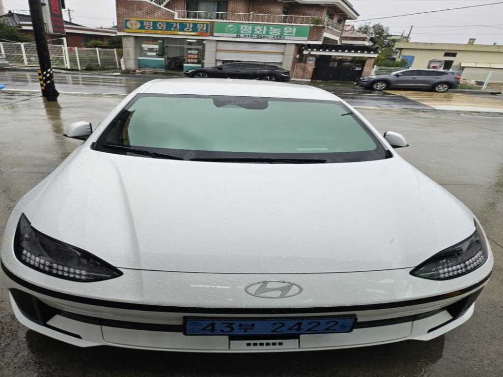 아이오닉 6 롱레인지 4WD 프레스티지 2023년식
