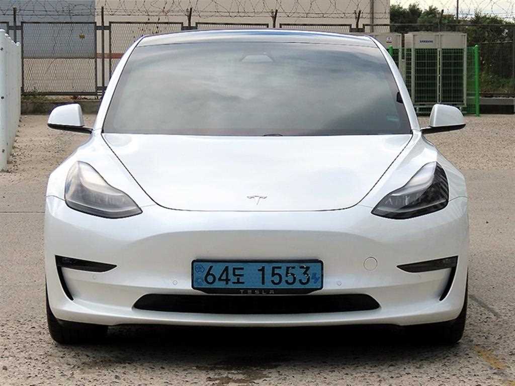 모델 3 롱 레인지 2021년식