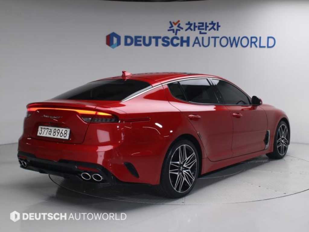 기아 스팅어 2WD 2.5 플래티넘 사진 2/20