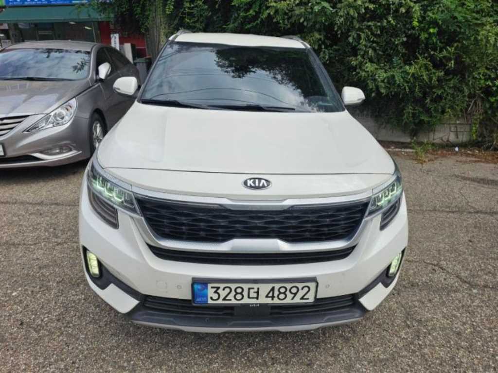 셀토스 가솔린 1.6 터보 2WD 시그니처 2022년식