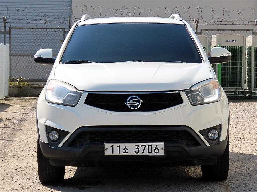 뉴코란도C 2WD 2.0 RX 최고급형 2015년식