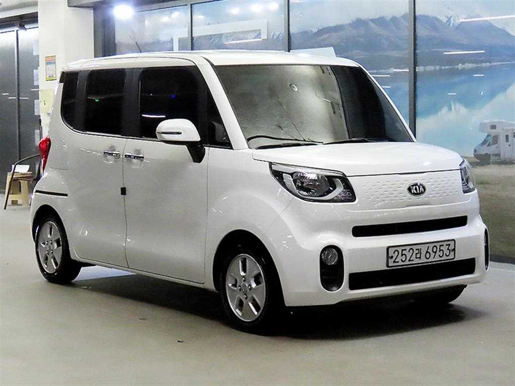 더 뉴 레이 럭셔리 2020년식