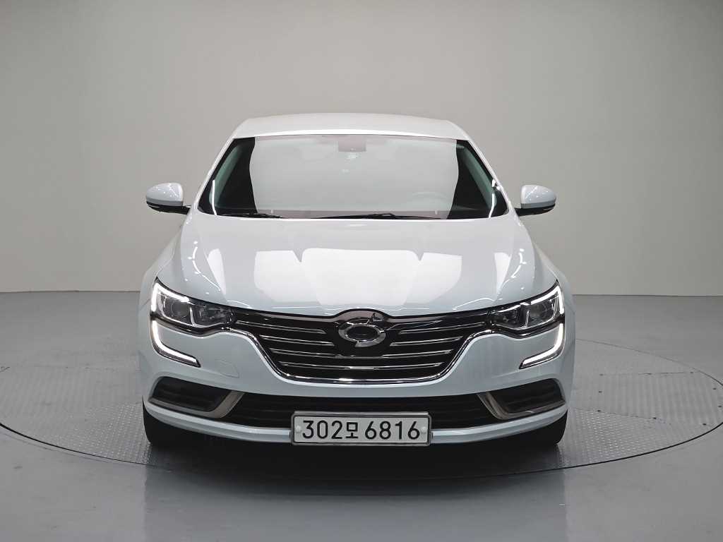 르노코리아 SM6 LPG 2.0 LPe SE 사진 2/19
