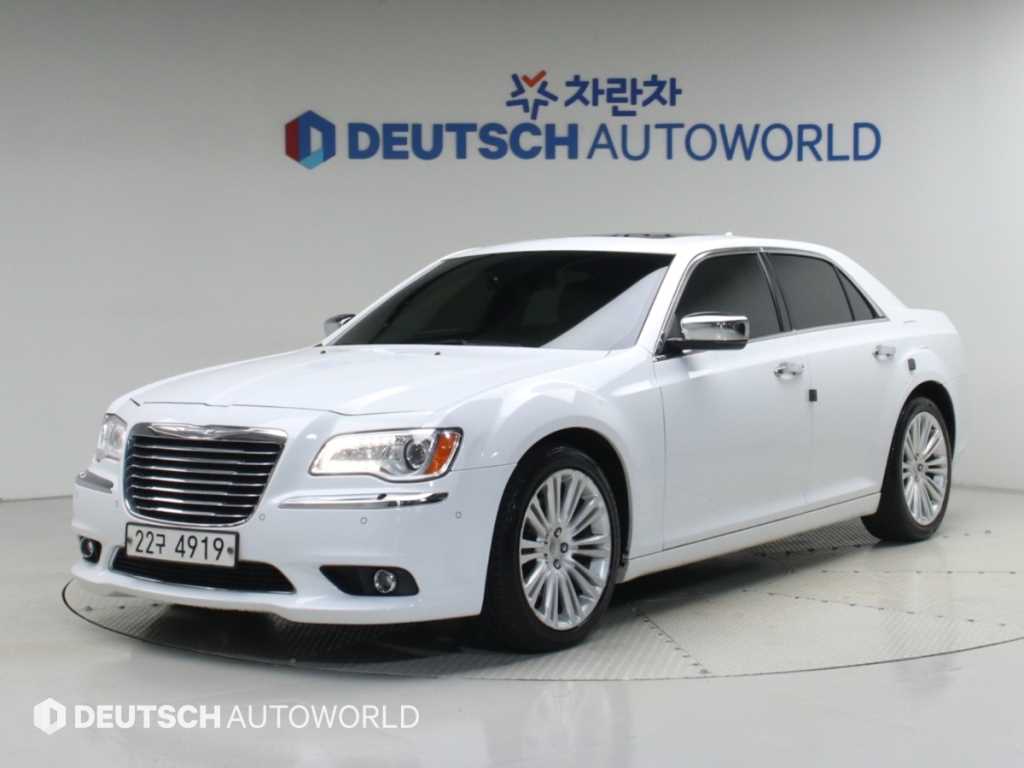더뉴300C 3.0 디젤 2014년식