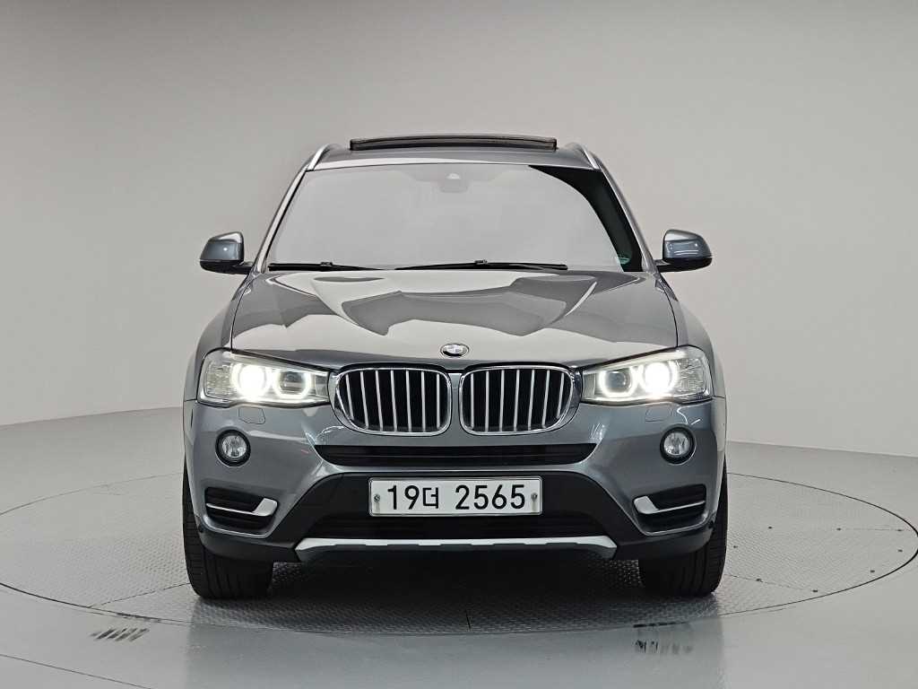 BMW X3 xDrive 20d 사진 2/19