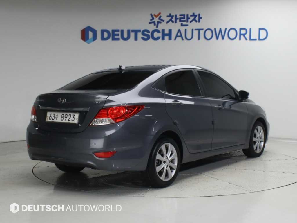 현대 엑센트 1.6VGT 프리미어 사진 2/20