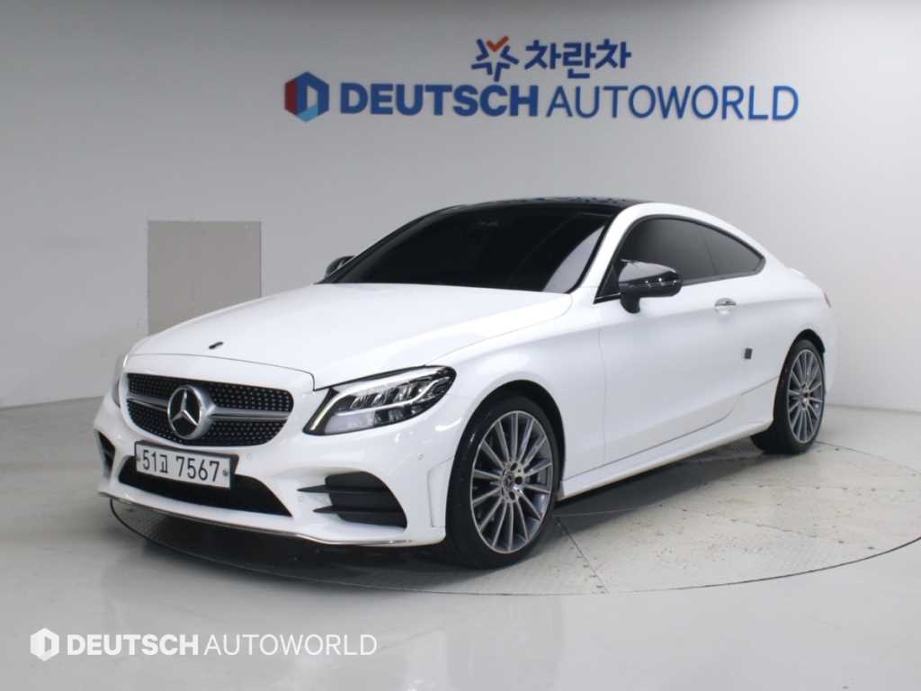 C클래스 W205 C220 d 4MATIC 쿠페 2019년식