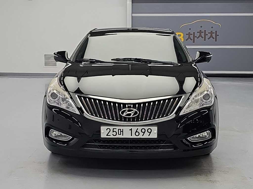 현대 그랜저 HG300 EXCLUSIVE 사진 2/19