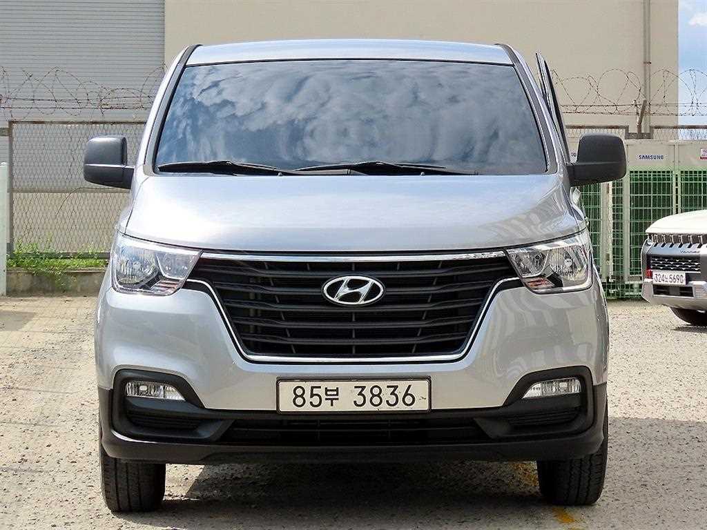 더 뉴 그랜드 스타렉스 2WD 밴 3인승 스마트 2021년식