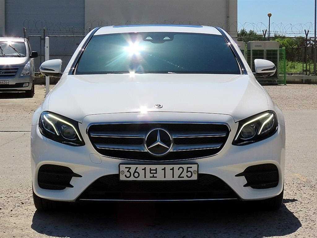 E-클래스 W213 E300 4MATIC AMG LINE 2020년식