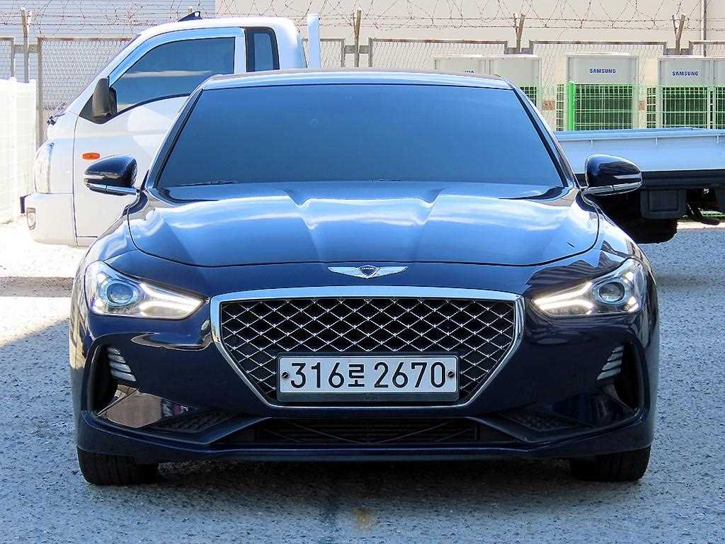 G70 2.0T 슈프림 2018년식
