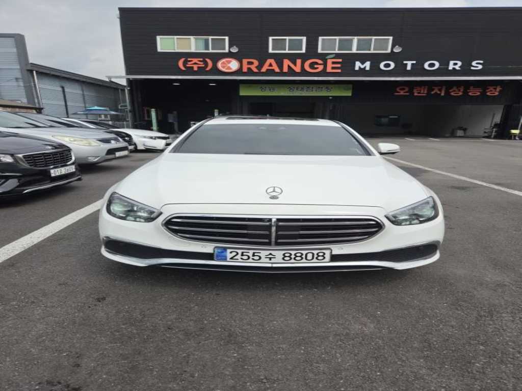 E-클래스 W213 E300e 4MATIC 익스클루시브 2021년식