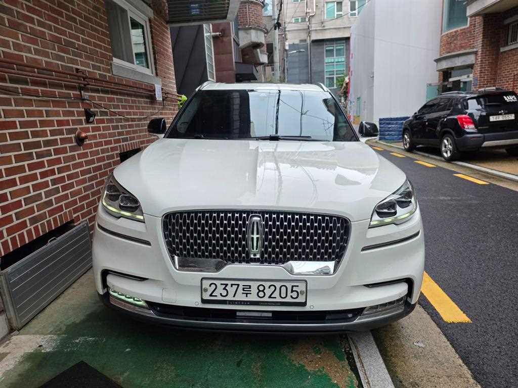 에비에이터 2세대 3.0 리저브 AWD 2020년식