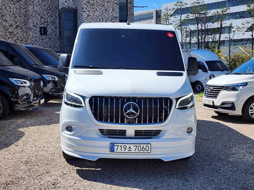 벤츠 스프린터 319 CDi 유로스타 VIP 사진 2/20