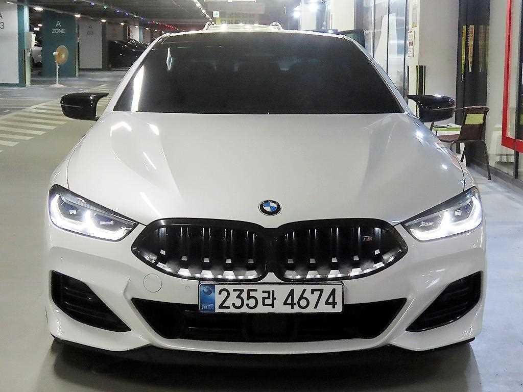 BMW 8시리즈 M850i xDrive 그란 쿠페 사진 2/20