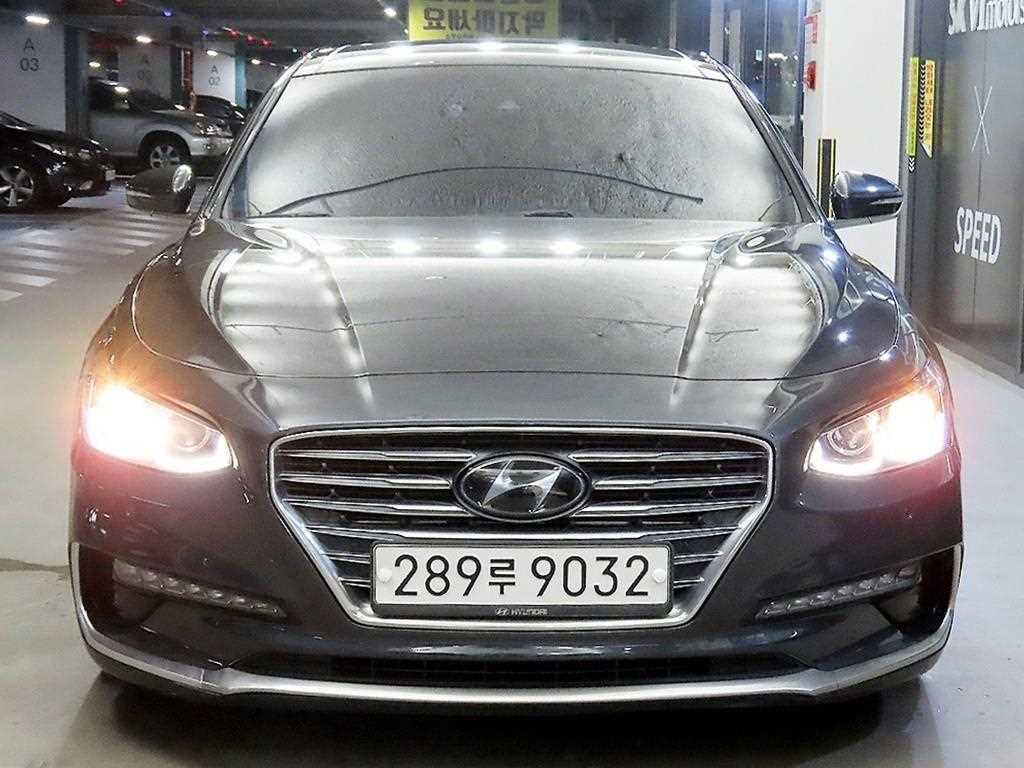 현대 그랜저 2.4 GDI 프리미엄 스페셜 사진 2/20
