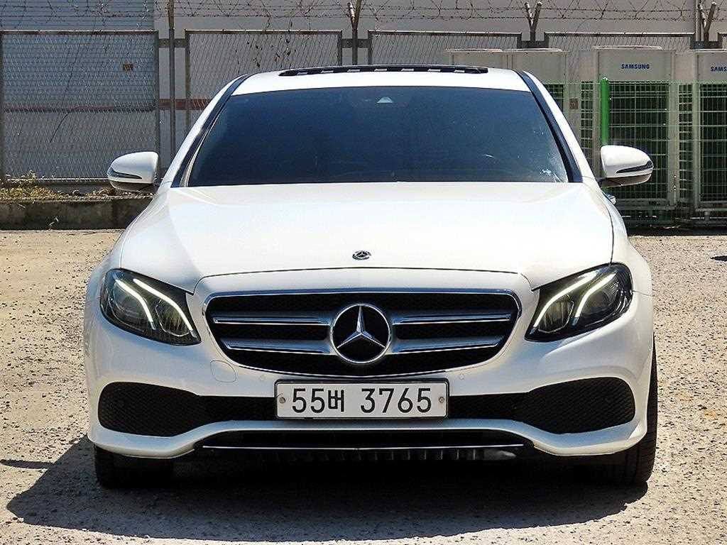 E-클래스 W213 E300 아방가르드 2019년식