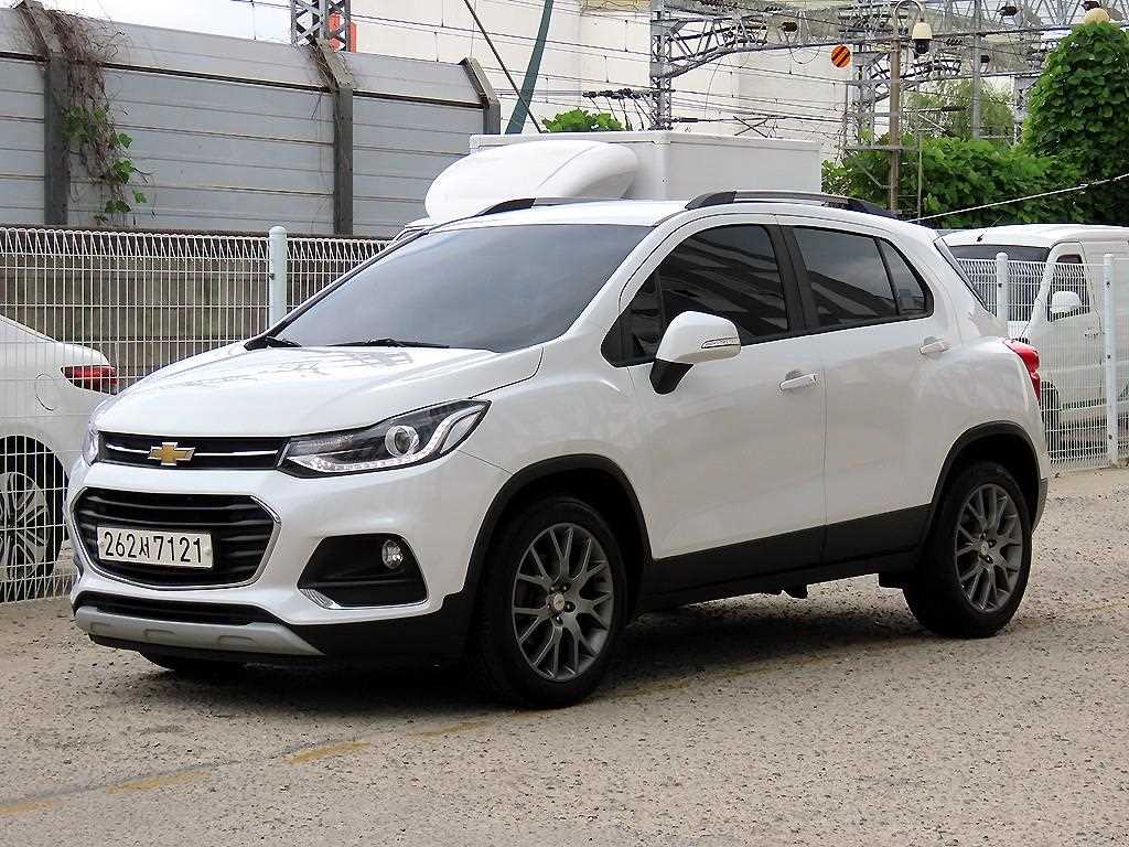 쉐보레 트랙스 가솔린 1.4 LT 코어 사진 2/18