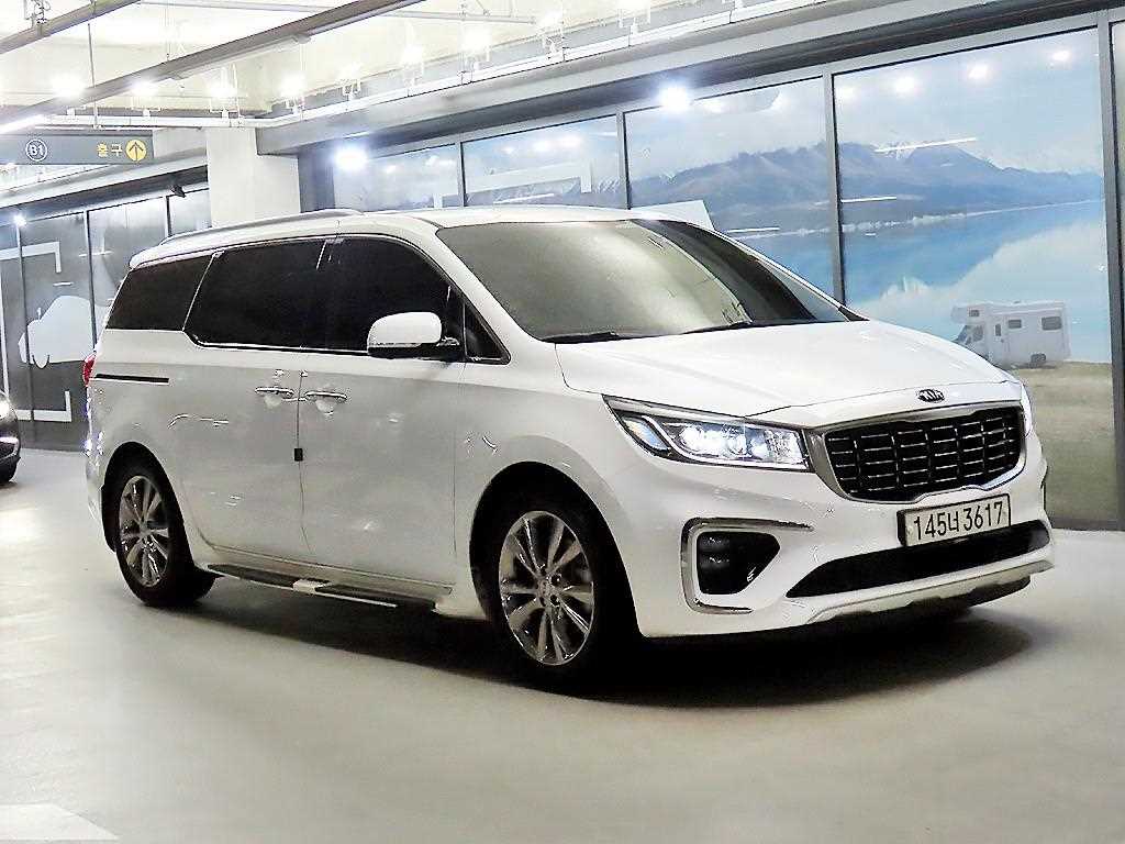더 뉴 카니발 디젤 9인승 노블레스 스페셜 2019년식