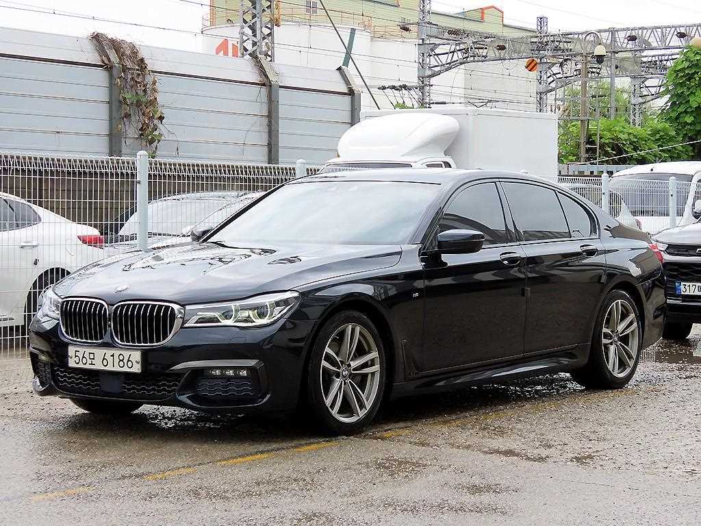 BMW 7시리즈 740Ld xDrive M 스포츠 사진