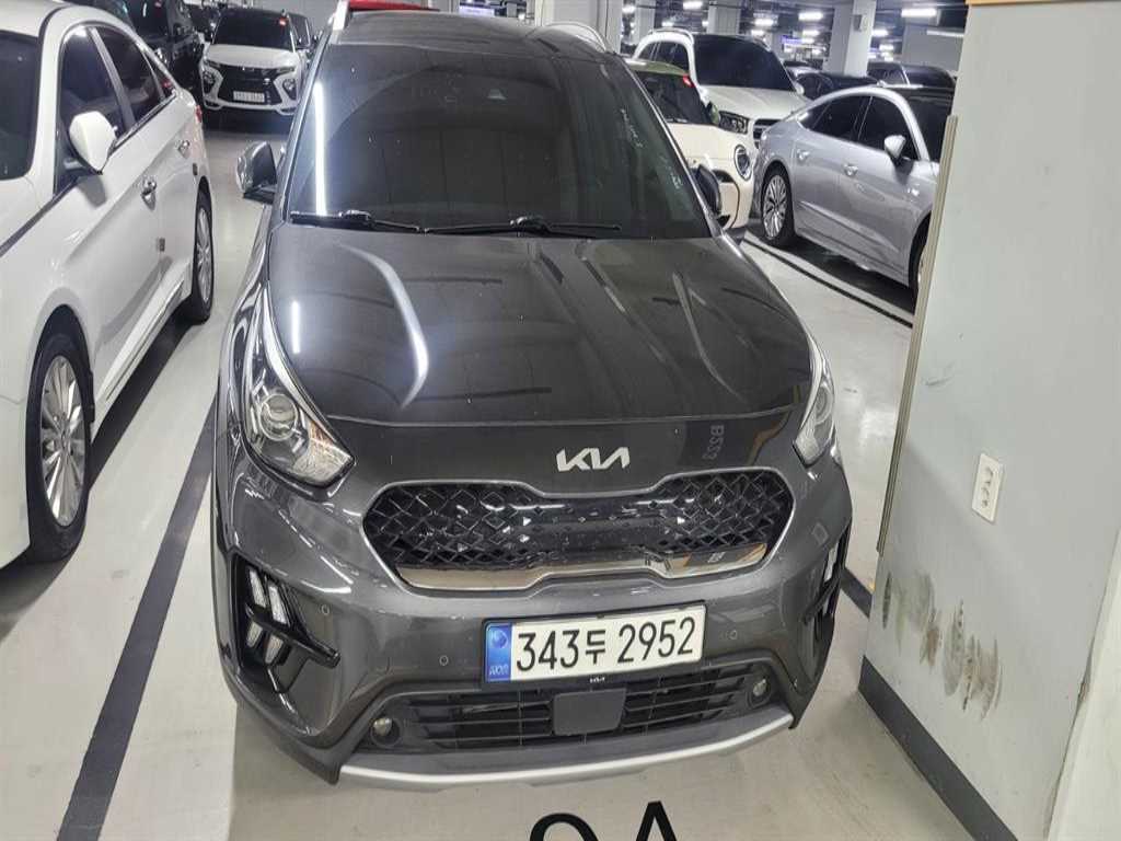 더 뉴 니로 1.6 HEV 노블레스 2022년식