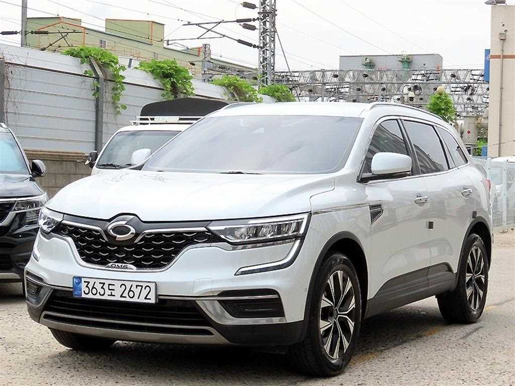 르노코리아 QM6 가솔린 2.0 GDe LE 시그니쳐 2WD 사진 2/20