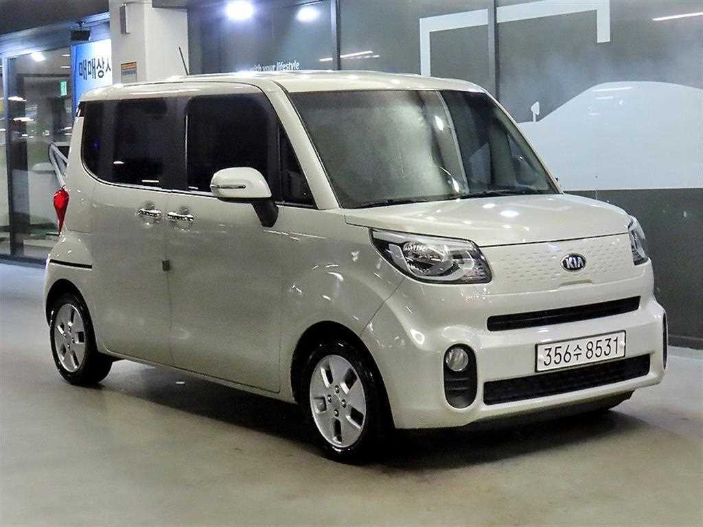더 뉴 레이 럭셔리 2019년식