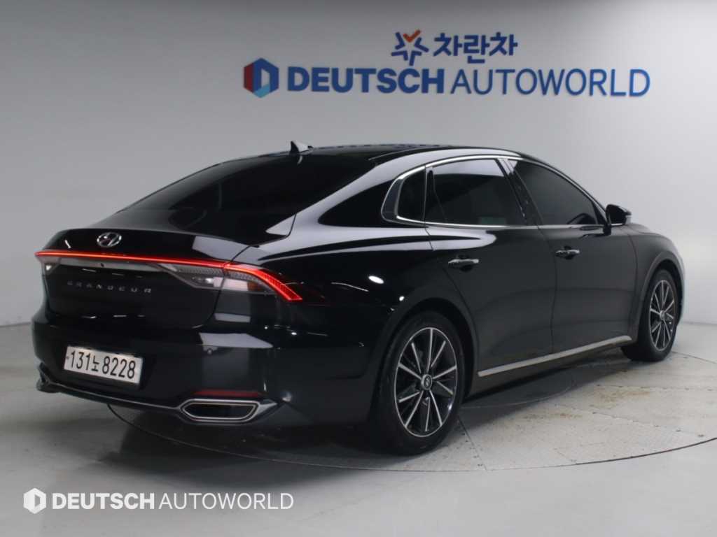 현대 그랜저 LPI 3.0 프리미엄(렌터카) 사진 2/20