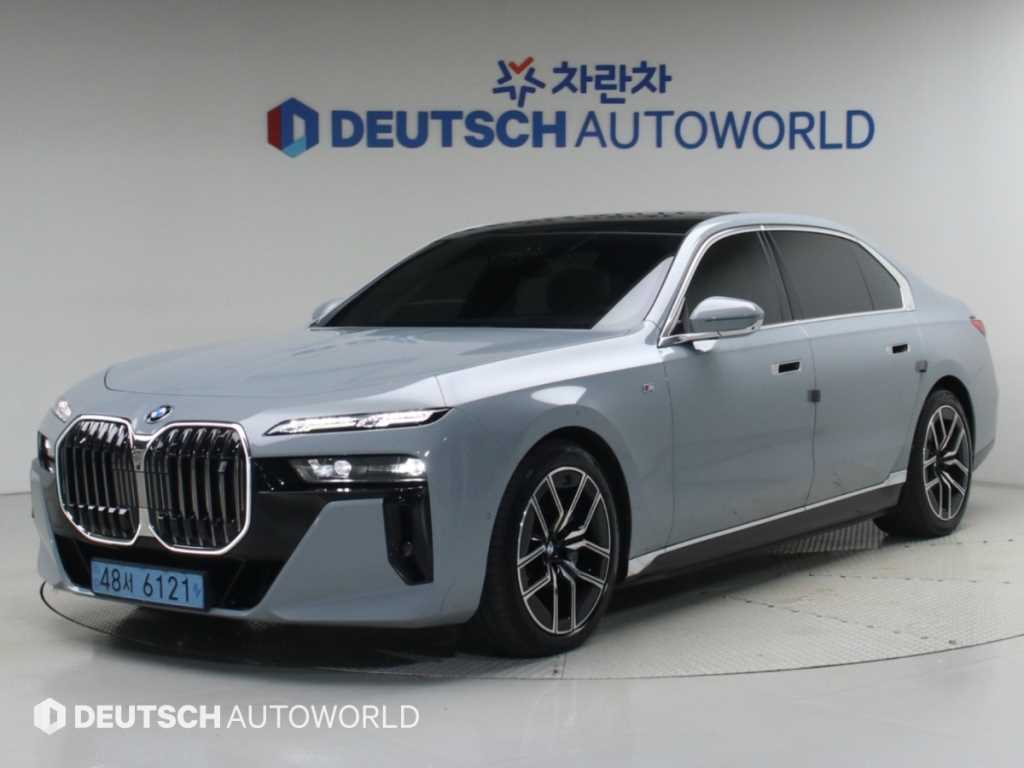 BMW i7 xDrive 60 M 스포츠 이그제큐티브 팩 사진