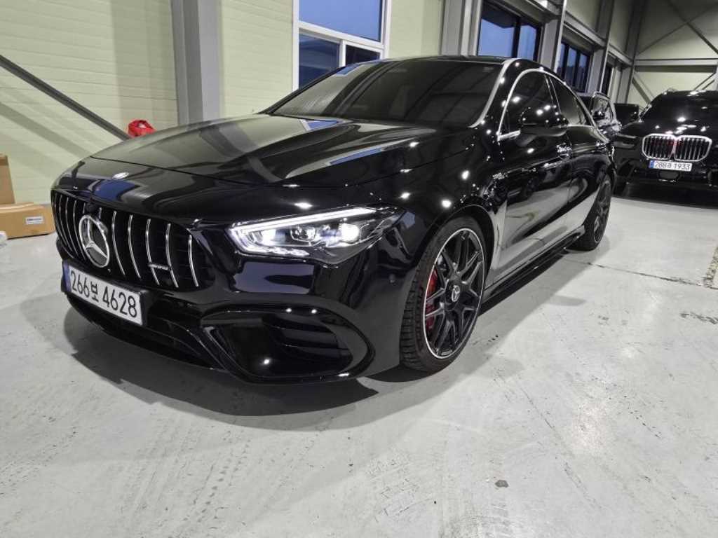 벤츠 CLA 클래스 AMG CLA 45 S 4MATIC+ 사진