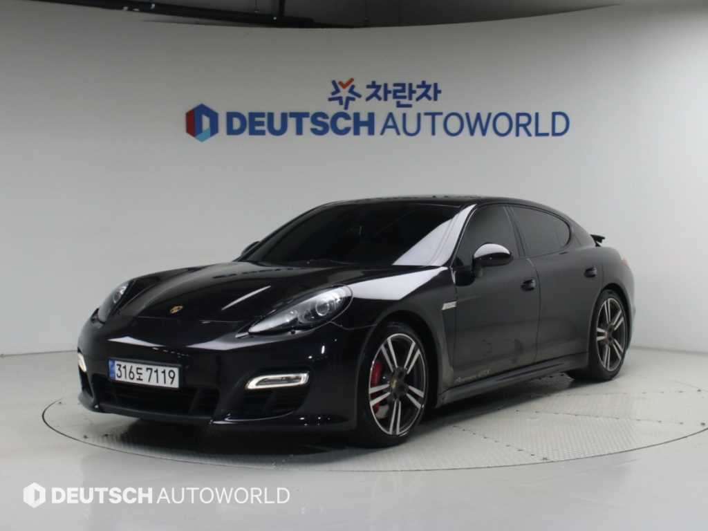 파나메라 4.8 GTS 2013년식