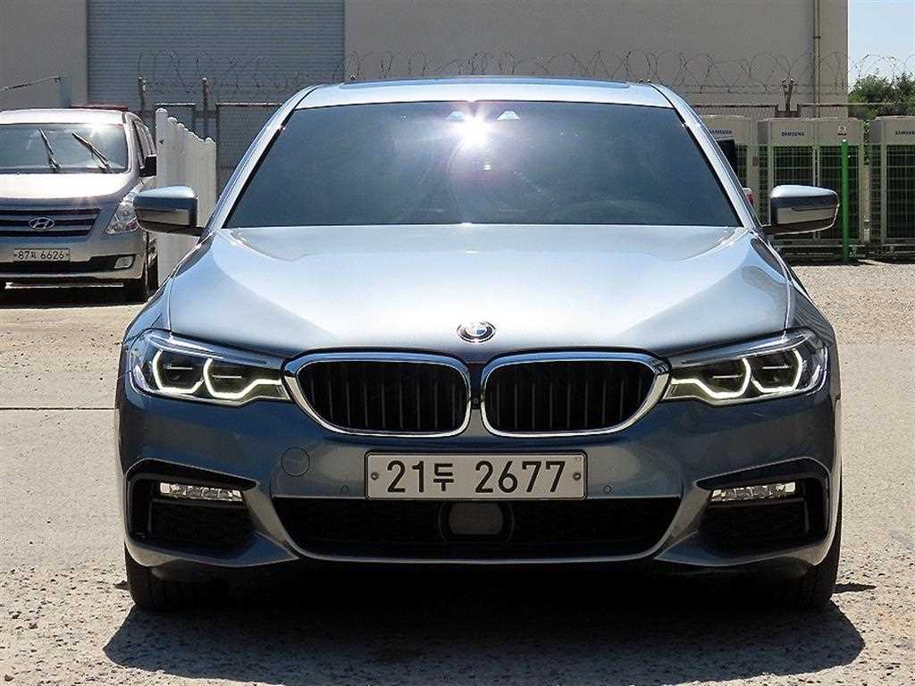 5시리즈 (G30) 530i xDrive M 스포츠 플러스 2018년식