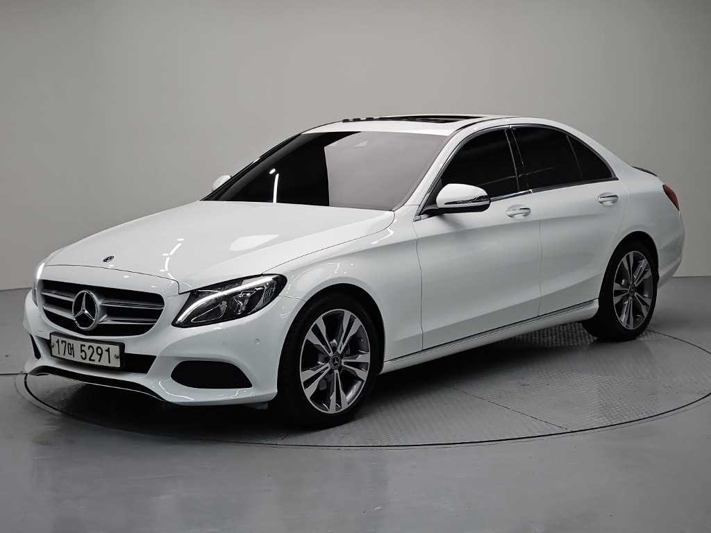 C클래스 W205 C200 아방가르드 2018년식