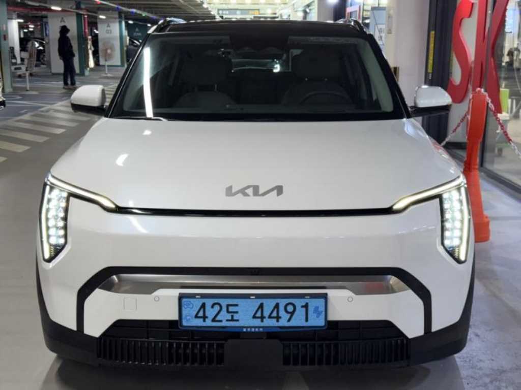 EV3 롱레인지 2WD 어스 2025년식
