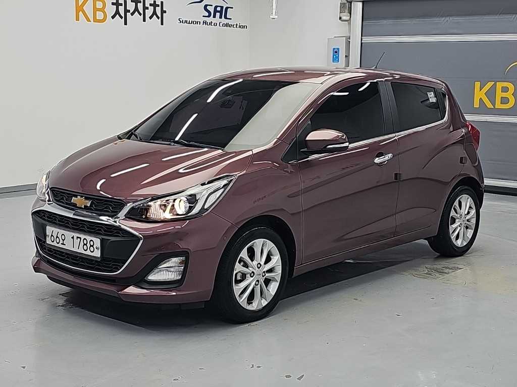 더뉴스파크 LT 2019년식