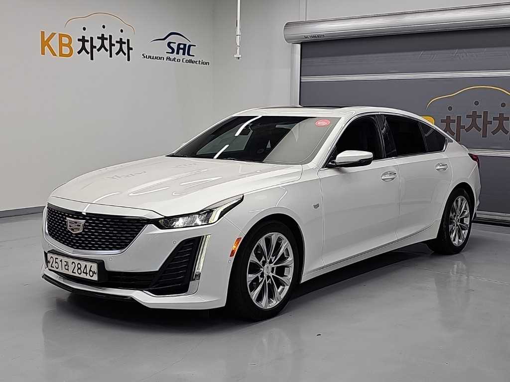 캐딜락 CT5 2.0 프리미엄 럭셔리 사진