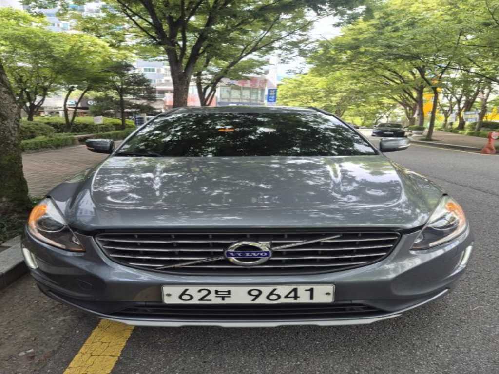 XC60 D3 2017년식